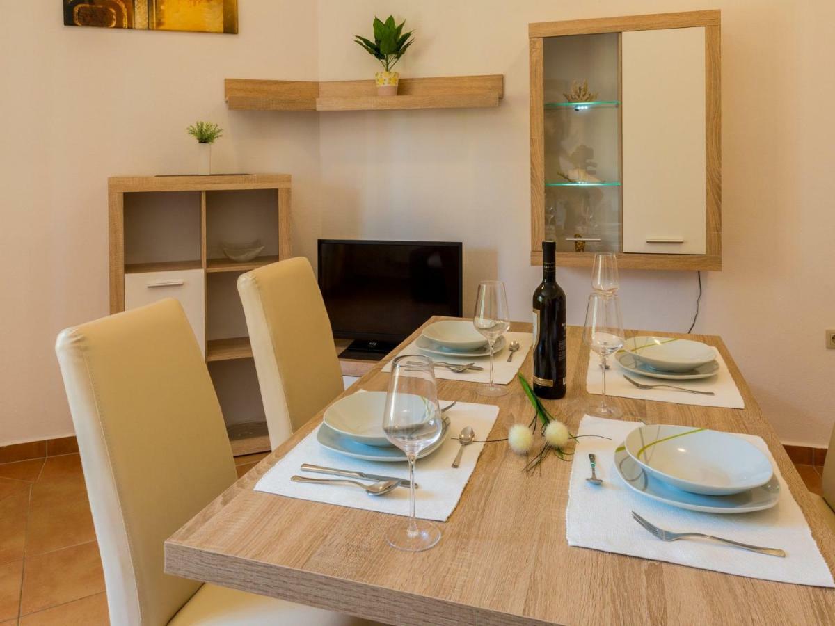 Apartments Artan Crikvenica Eksteriør bilde